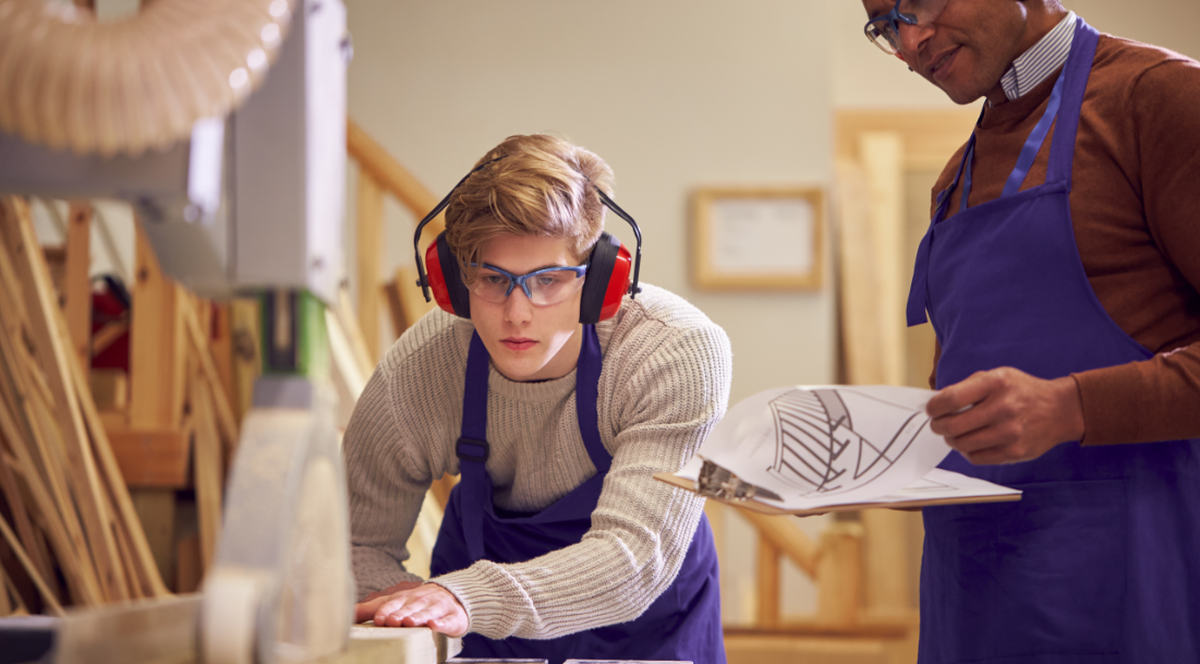 6 Alasan Pentingnya Magang Sebelum Masuk Ke Dunia Kerja : Toko Buku Online